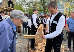 Ein Hoelzernes Erlebnis In Jena Zog Tausende Besucher 24